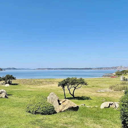 Con Privata Lettini E Ombrelloni Gratuiti Porto Cervo