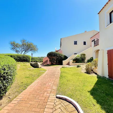 Holiday home Con Privata Lettini E Ombrelloni Gratuiti