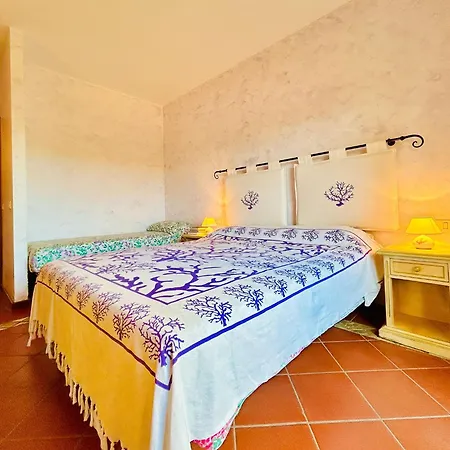 Con Privata Lettini E Ombrelloni Gratuiti *