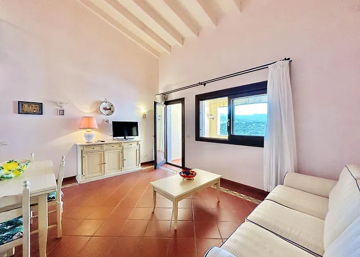 Con Privata Lettini E Ombrelloni Gratuiti * Porto Cervo