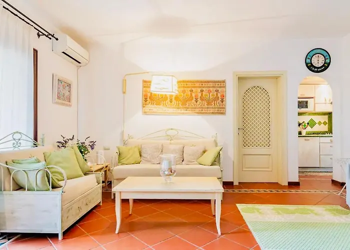 Con Privata Lettini E Ombrelloni Gratuiti Holiday home Porto Cervo