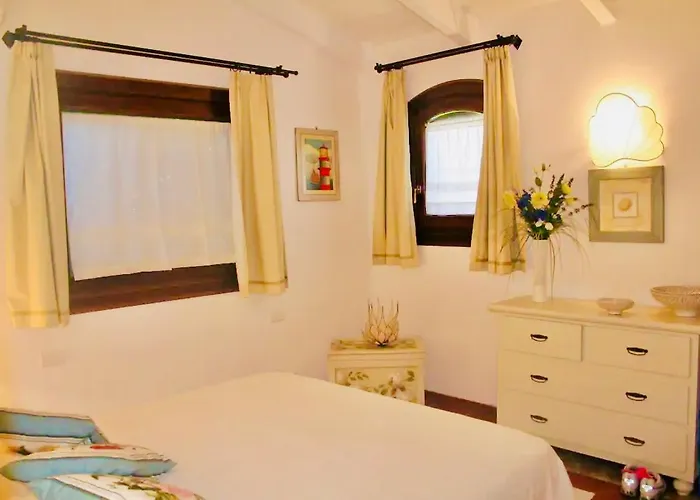 Holiday home Con Privata Lettini E Ombrelloni Gratuiti Porto Cervo