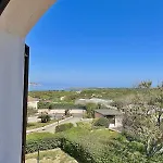 With A Private Free Sun Bed And Umbrellas Vakantiehuis Porto Cervo