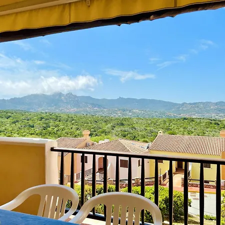 Con Privata Lettini E Ombrelloni Gratuiti