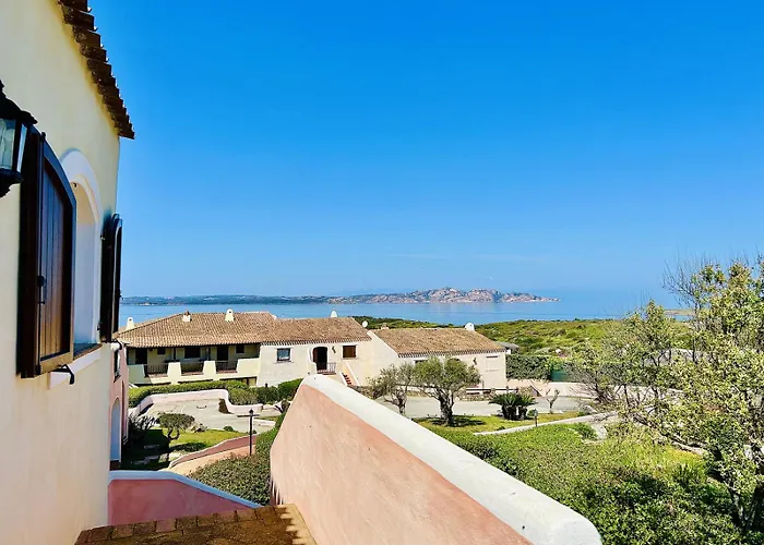 Con Privata Lettini E Ombrelloni Gratuiti Porto Cervo