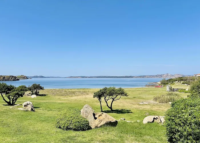 Con Privata Lettini E Ombrelloni Gratuiti Porto Cervo