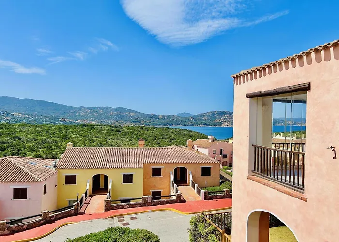 Con Privata Lettini E Ombrelloni Gratuiti Porto Cervo