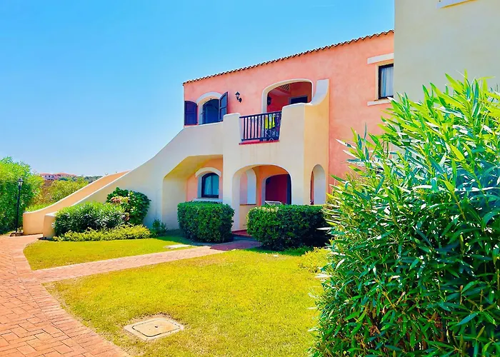 Con Privata Lettini E Ombrelloni Gratuiti Porto Cervo