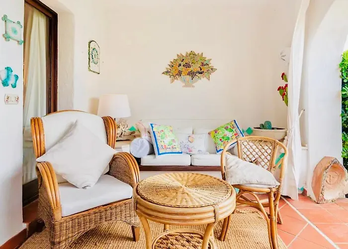 Con Privata Lettini E Ombrelloni Gratuiti Porto Cervo