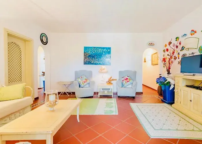 Con Privata Lettini E Ombrelloni Gratuiti Сasa de vacaciones Porto Cervo