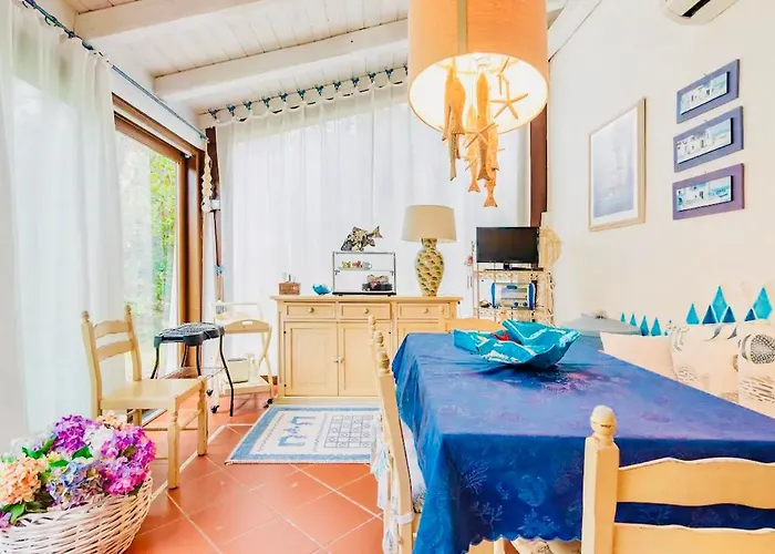 Con Privata Lettini E Ombrelloni Gratuiti 度假居